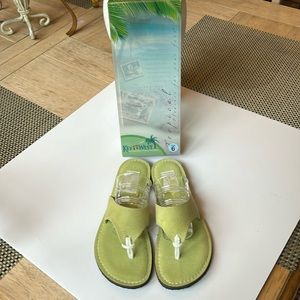 NEW in Box! KEY WEST Sandal Factory Chartreuse faux Suede Sandals Sandals